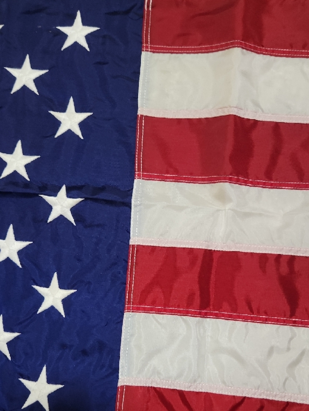 Vintage AmVets American Flag Nylon Outdoor Flag- 3' Feet × 5' Feet - Picture 5 of 6